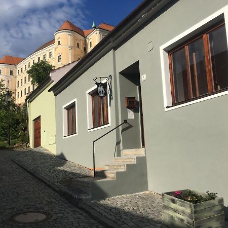 Castle-Wall-Inn Mikulov Εξωτερικό φωτογραφία