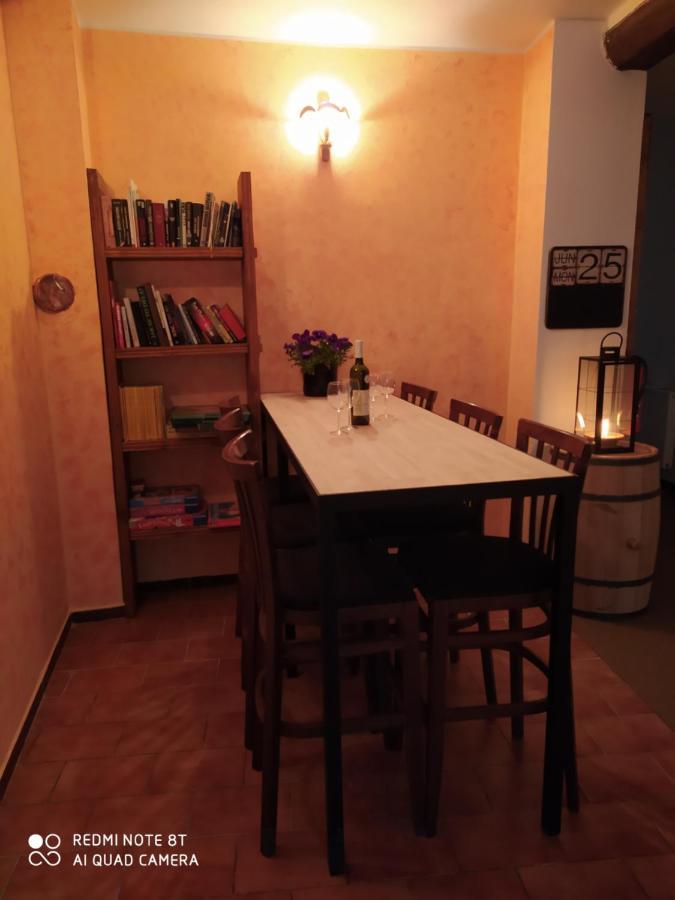 Castle-Wall-Inn Mikulov Εξωτερικό φωτογραφία